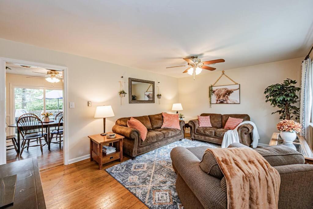 Kelly'S Comfortable Quinton Home Exterior photo